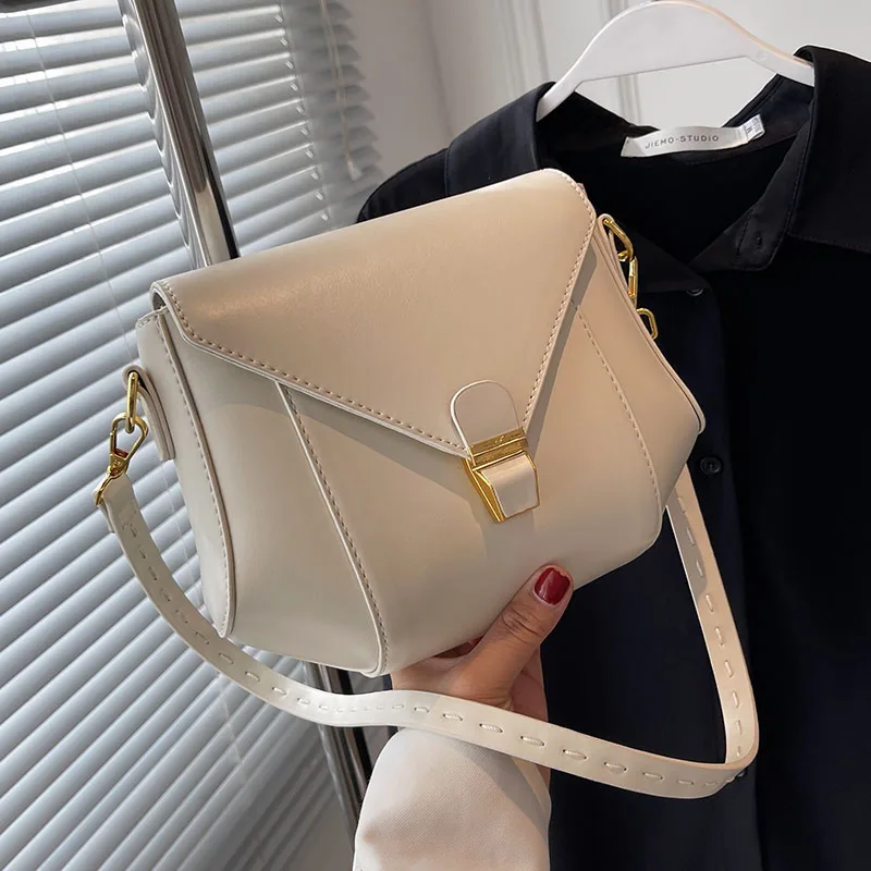 

Elegant Crossbody Messenger Sling Bag with Short Handle Women 2022 Fashion Trendy Summer Kawaii Totes Shoulder Handbags Purses