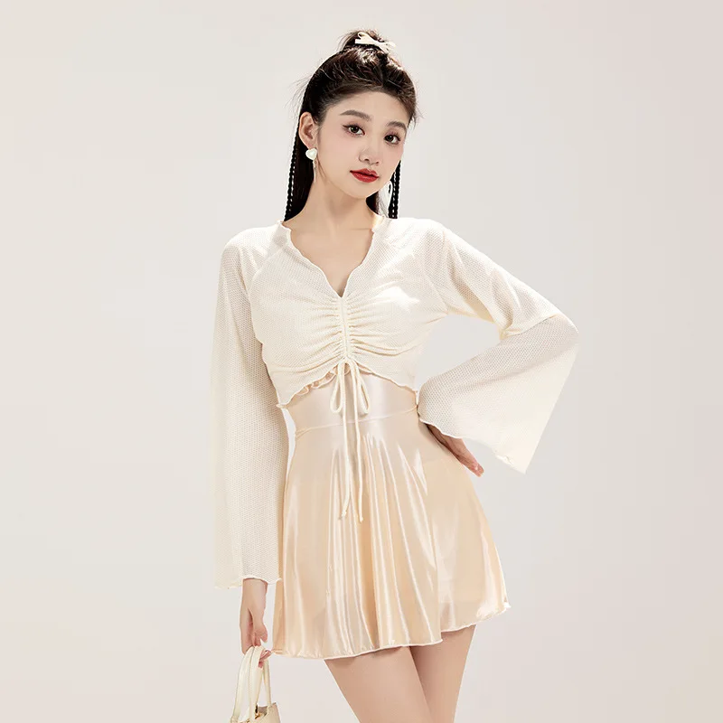 

Слитный купальник с юбкой, женские консервативные боксеры, костюм из двух частей, Солнцезащитная блузка, новый популярный весенний Купальник для женщин