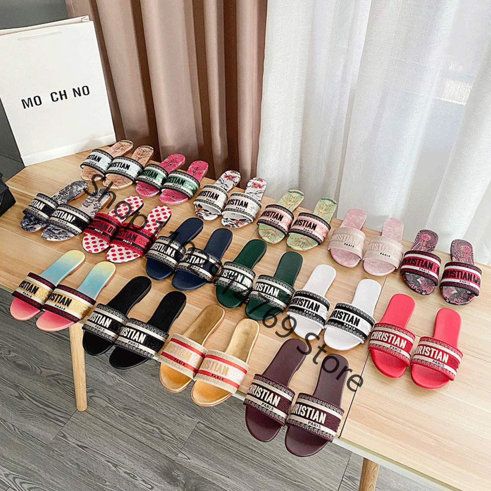 

Ladies' Fashion Slippers Embroidered Print Flat Slippers for Ladies Luxury Designs 2023 New Women Shoes Flip Flops Mules