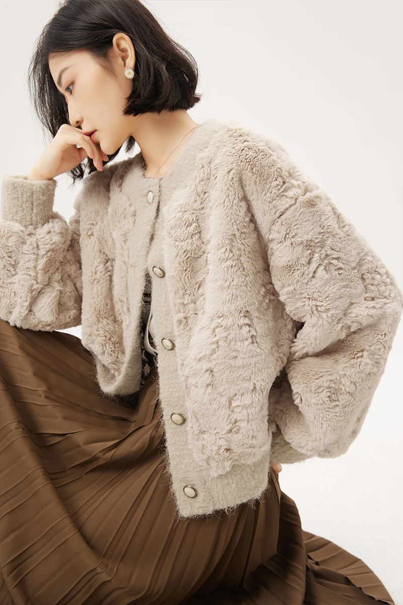 2022 Environmentally Friendly Fur Casaco Feminino Inverno Thick Warm Fur  Faux Fur  Faux Leather  Autumn/Winter  Button Vintage