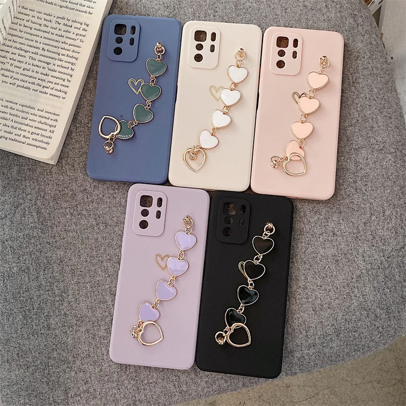 

Чехол для Redmi Note 11 Pro 10S 9 9 Pro 9T 9A 9C 10, браслет с сердечками и цепочкой на запястье, чехол для телефона Xiaomi 12 11T 11 Lite Poco X3 Pro