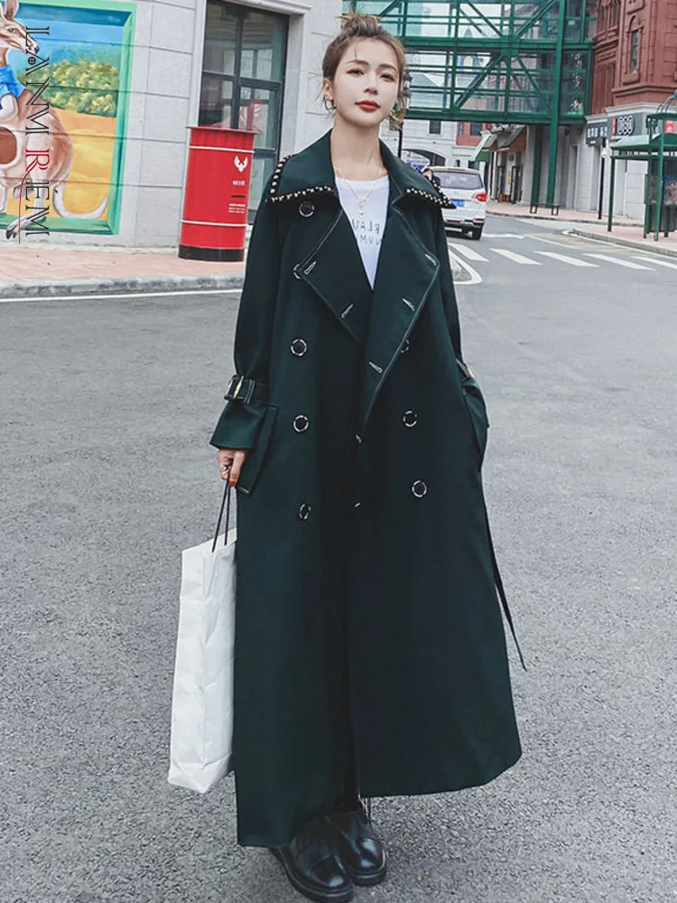 LANMREM Fashion Long Trench For Women Solid Color Turn-down Collar Double Breasted Loose Overcoat Autumn Winter New 2L1009