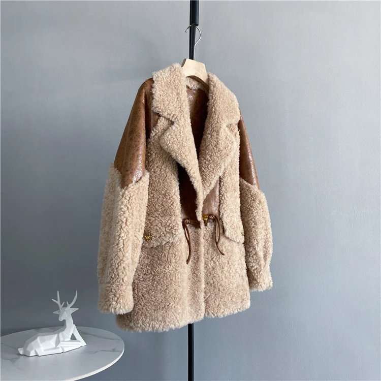 2022 New Winter Women's Real Fur Coats Fashion Genuine Leather Coat Lamb Fur Casual Warm Natural Fur Jackets Women Clothes D58