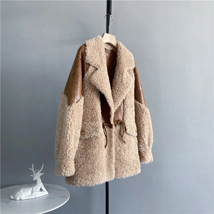 

2022 New Winter Women's Real Fur Coats Fashion Genuine Leather Coat Lamb Fur Casual Warm Natural Fur Jackets Women Clothes D58