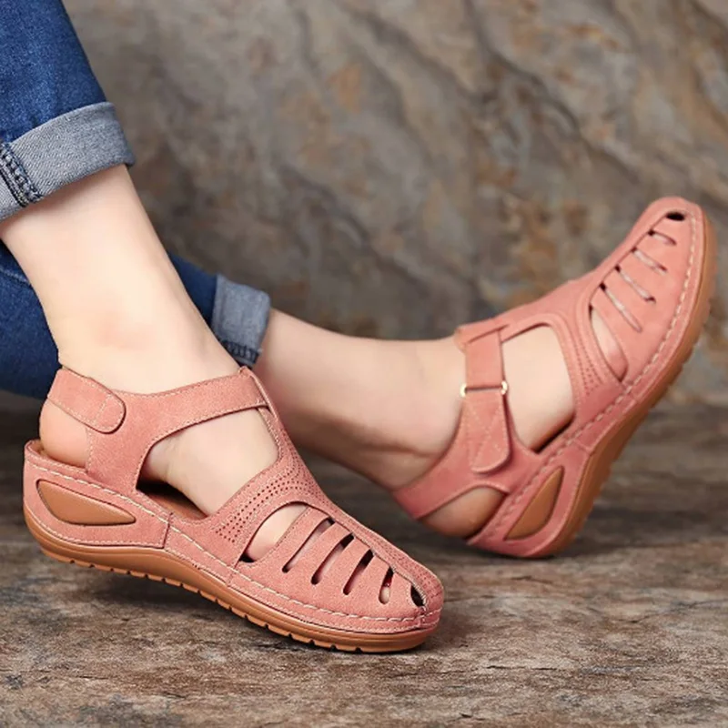 New Women Sandals Fashion Vintage Hollow Thick Sole Wedges Flats Casual Gladiator Walking Shoes Zapato Plano Mujer