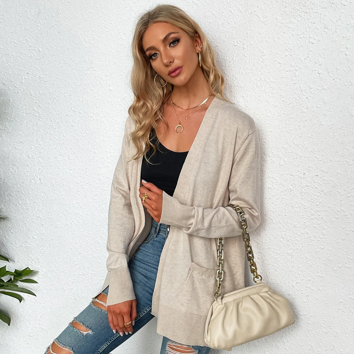 

2022 Commuter Long-Sleeved Knitted Cardigan Women's Spring and Autumn New Style Tops Comfortable Casual Sports Women's Clothing