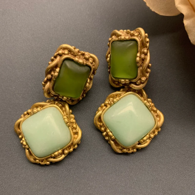 

Timeless Wonder Vintage Geo Stone Stud Earrings for Women Designer Jewelry Punk Runway Gothic Sweet Gift Brincos Retro Top 6464