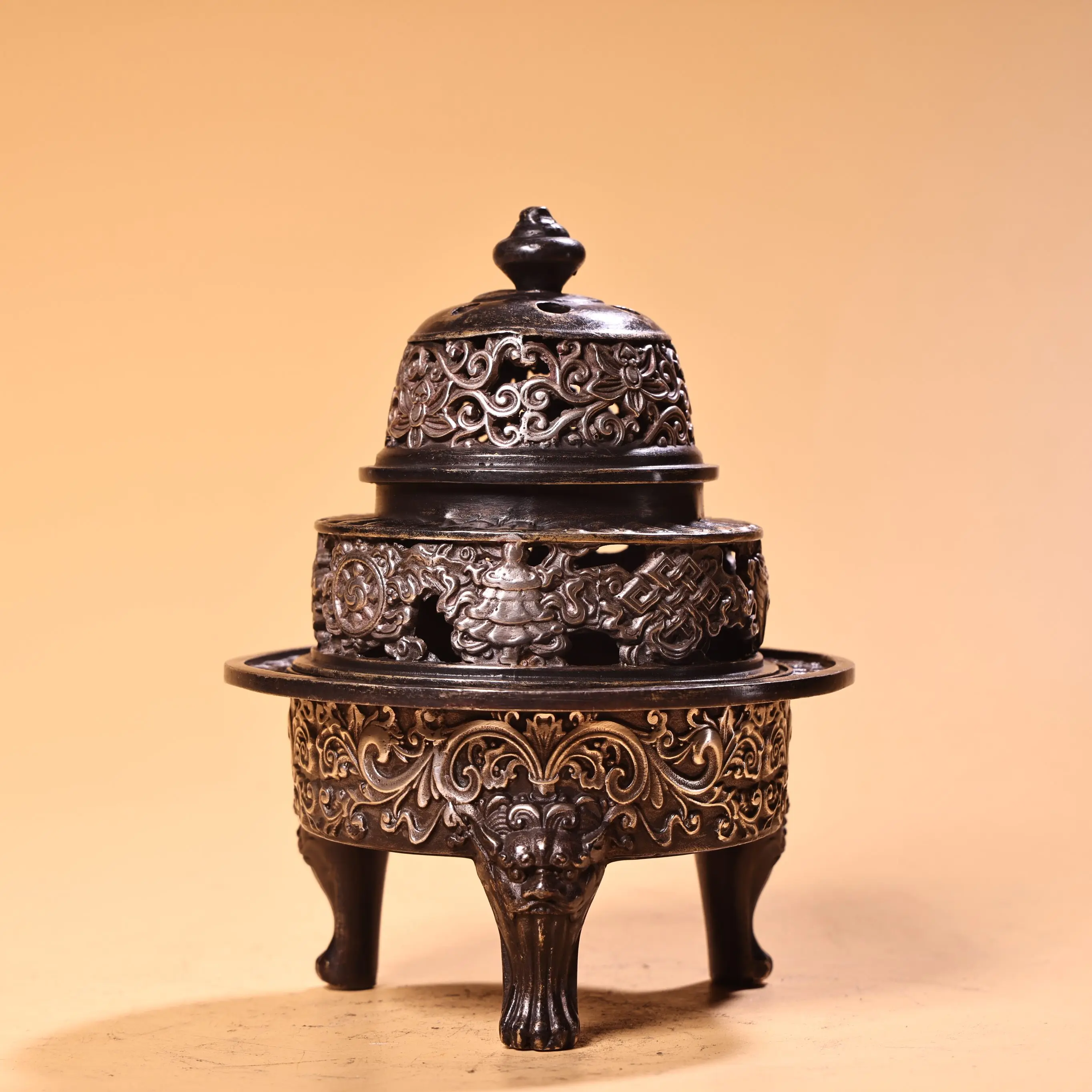 Курильница Ji Xiang Ba Bao — изысканное латунное мастерство посеребрение антикварный