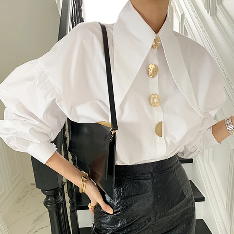 

Women's New Sweet Jacket Pointed Collar Chic Single-breasted Buttons Long Lantern Sleeves Single-breasted White Loose Shirt