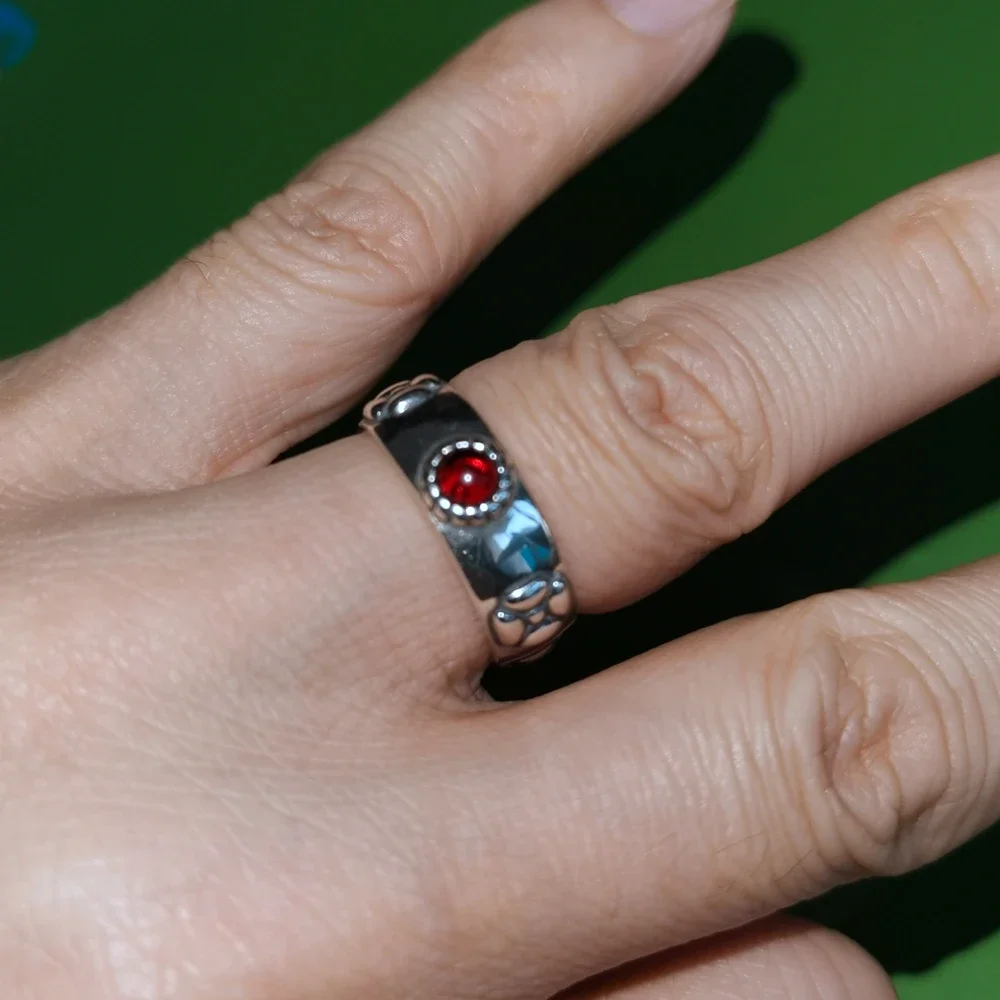 Серебряное кольцо с движущимся замком Хаяо Миядзаки