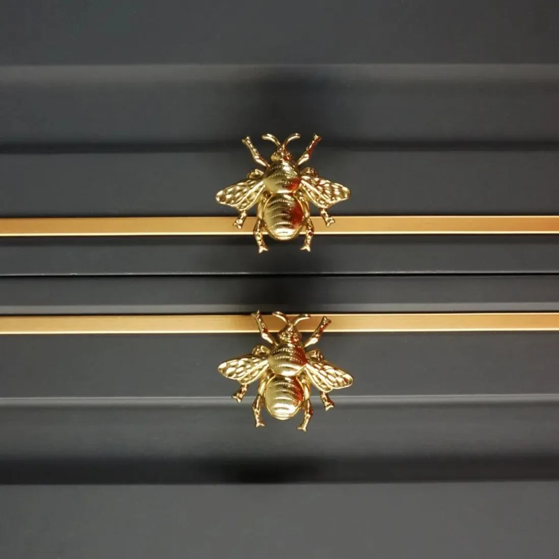 Латунные мебельные ручки в скандинавском стиле с Пчелой одно отверстие ящик