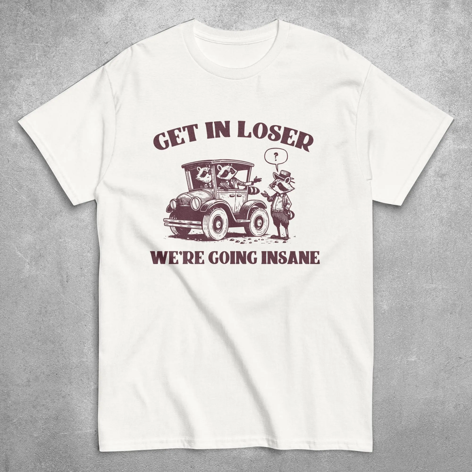 Футболка Get In Loser We're Going Thrifting забавный енот для взрослых юмор винтажная ретро