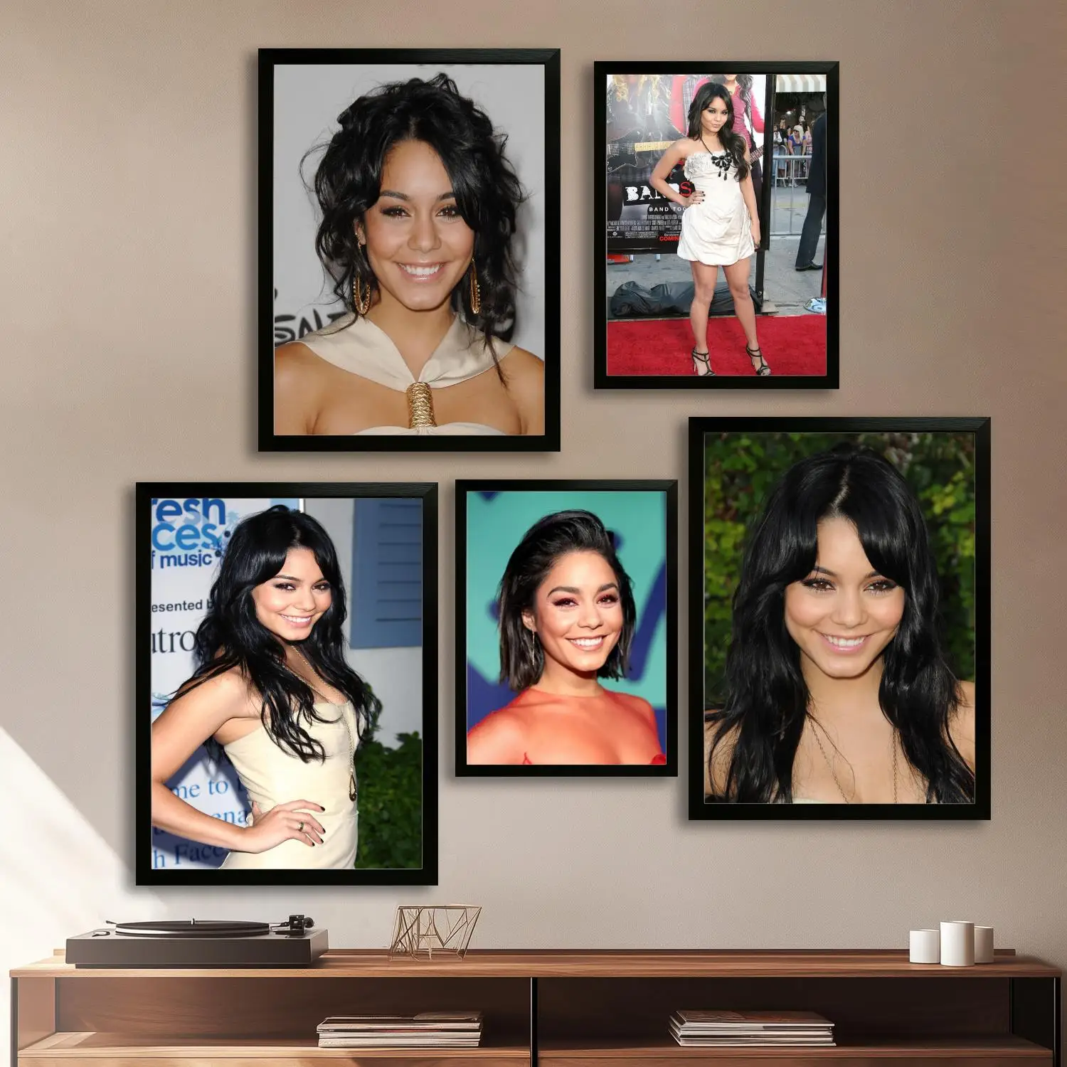 Печать на холсте Ванесса Хадгенс