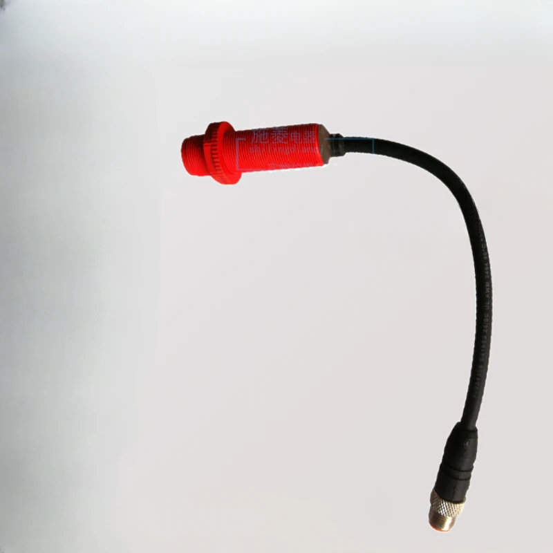 

Новый бесконтактный выключатель 440N-Z21S26H