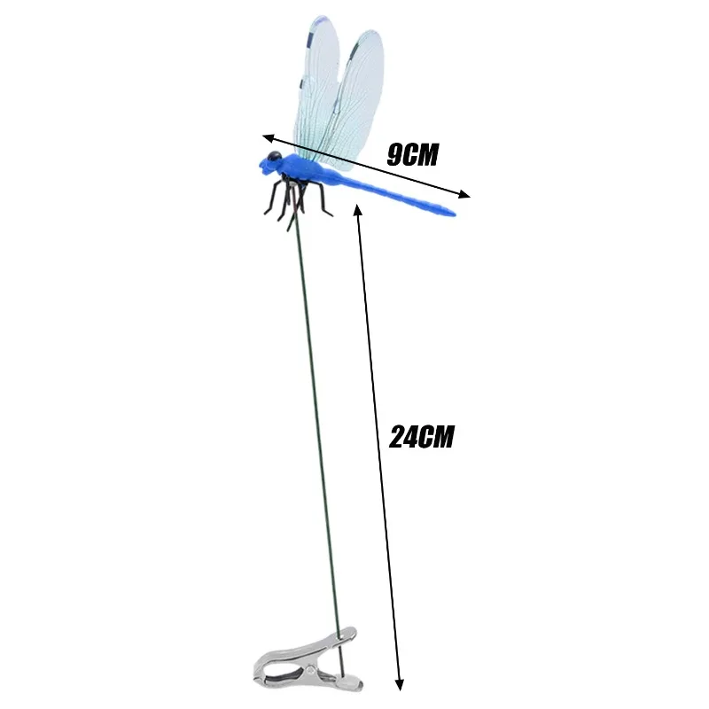 

Декоративная стрекоза из пластика