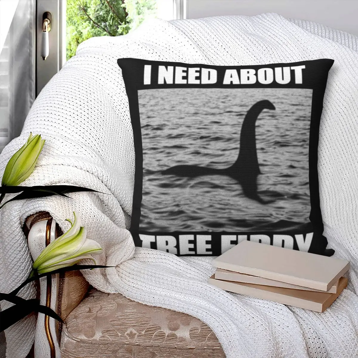 Детская подушка с рисунком дерева