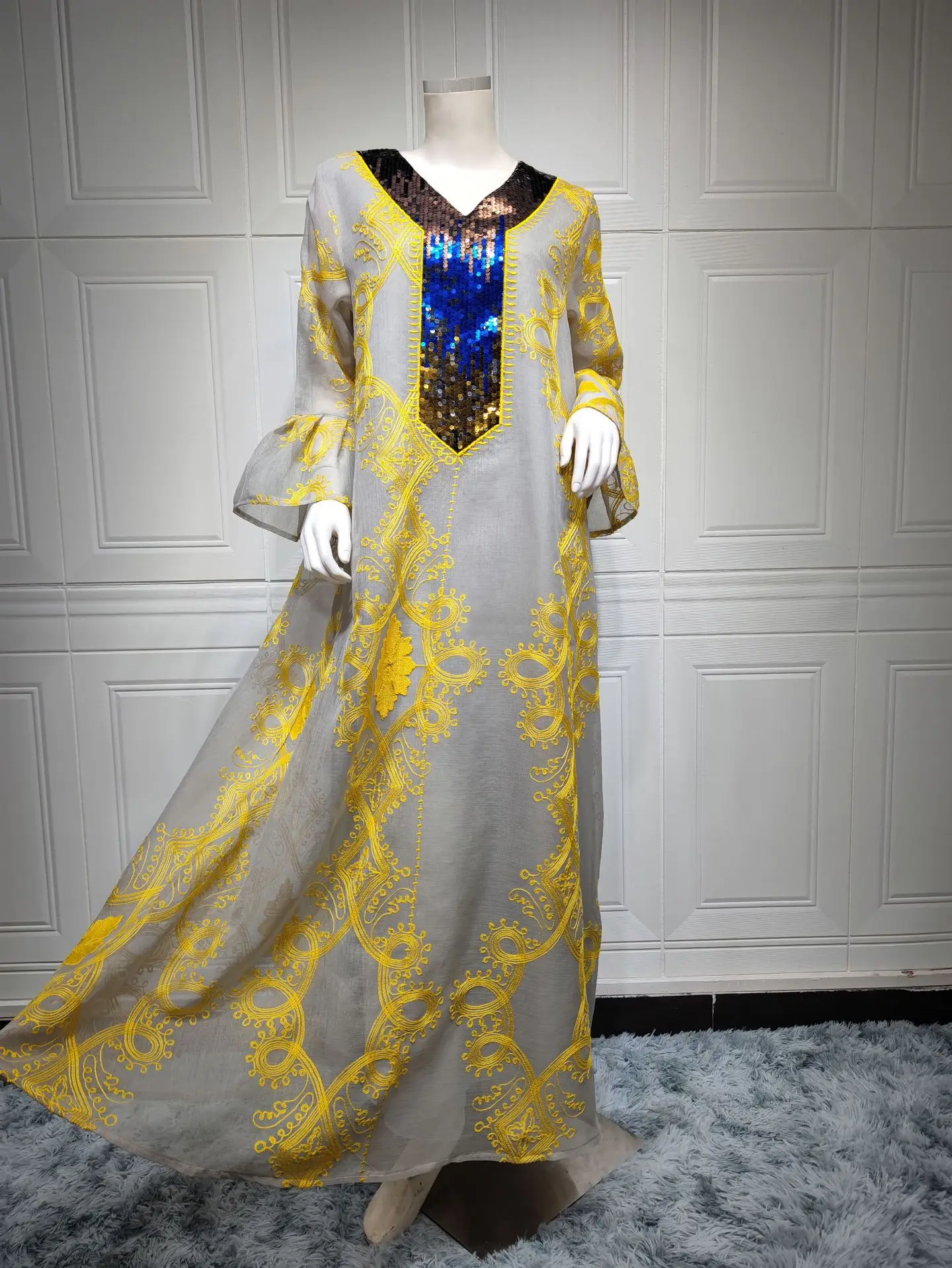 Muslim Long Women Dress Fashion Abaya Dubai Islamic  Abaya Long Sleeve Embroidery Sequin Printed Pakistani Robe Moroccan Kaftan