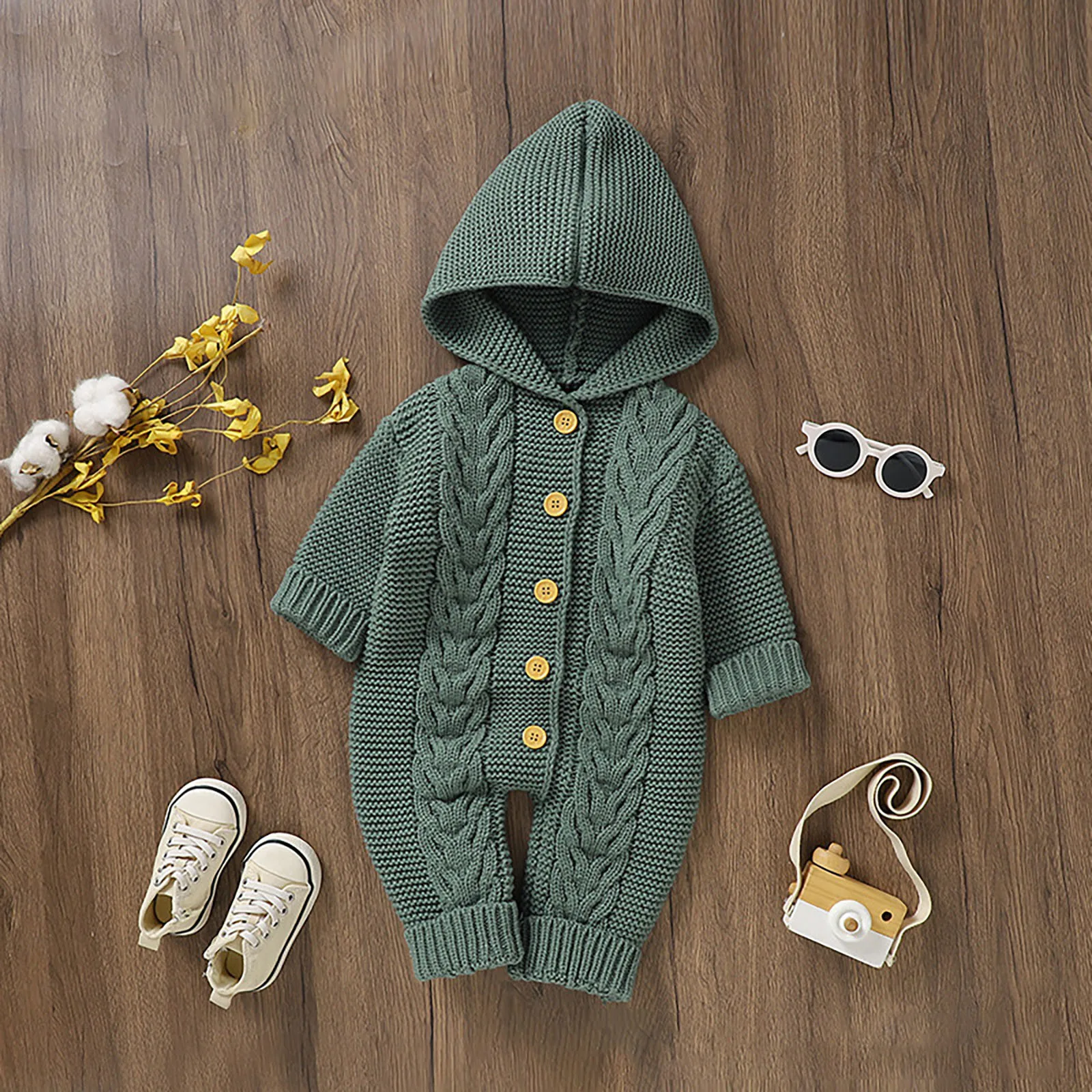 Детский трикотажный комбинезон с капюшоном на возраст 0-18 месяцев