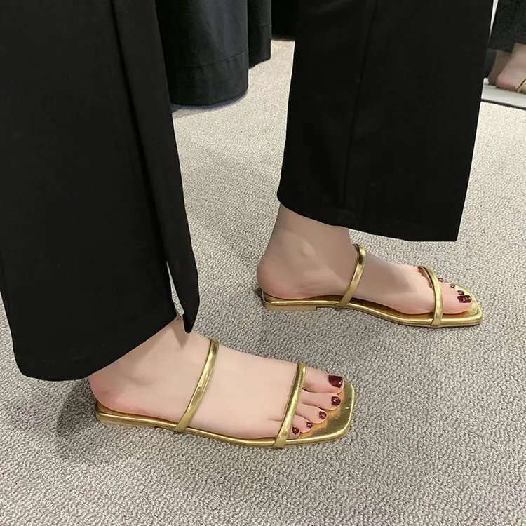 

2022 New Ladies Slippers Flat Shoes Fashion Casual Outdoor Beach People Large Size Square Toe Slippers 35-42 Slippers Women