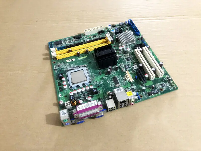 Для 1PC Advantech AIMB-562VG-GRA1E Rev:A1 AIMB-562L Industrial Board