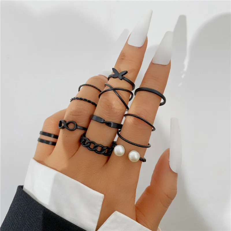 

TOBILO Trendy Black Rings Set For Women Vintage Geometric Cross Pearl Butterfly Finger Rings Women's Fashion Party Jewelry