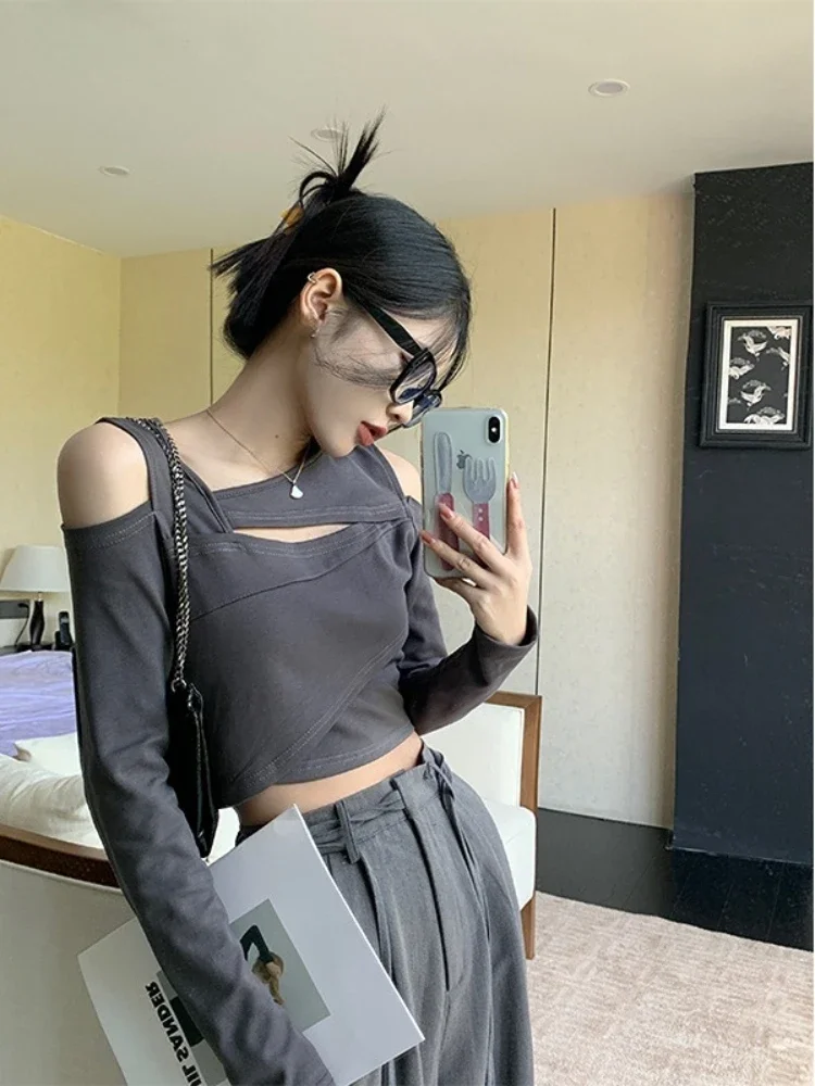 

ADAgirl Off Shoulder T-shirt Women Y2k Hollow Out Cropped Tops Long Sleeve Tees Spring Autumn Korean Streetwear Sexy 2023 Kpop