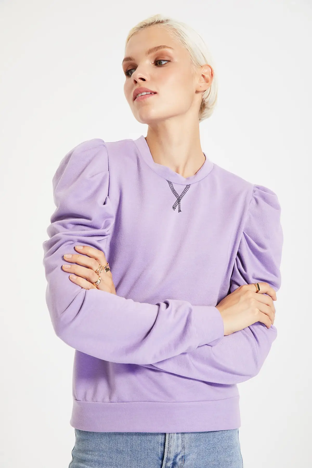 Trendyol Ruffle Detail Knitted Sweatshirt TWOAW22SW0191