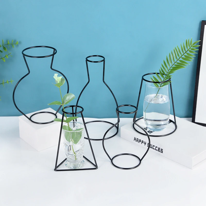 

Retro Iron Wire Vase Line Table Flowers Vase Home Living Room Metal Plant Holder Home Nordic Styles Flower Vase Pot Decoration