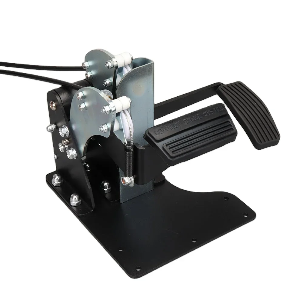 двойное управление тормозом для обучающего автомобиля водителя