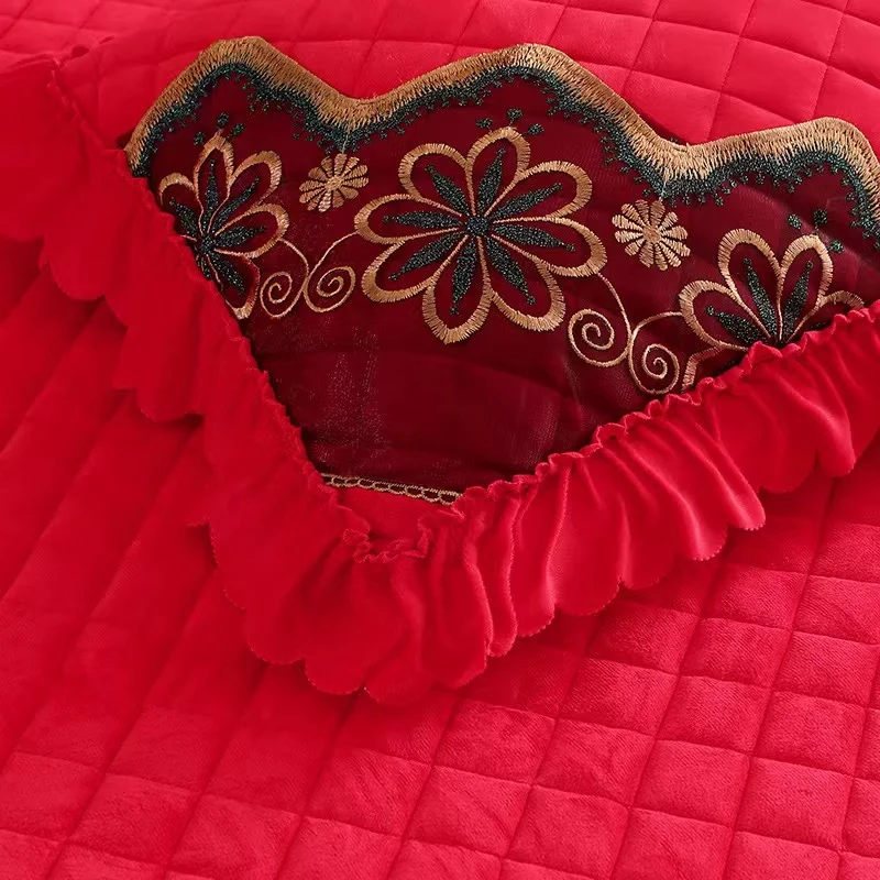 2pcs Quilted Velvet Pillow Cover Embroidered Lace European Solid Home Decor Winter Warm Soft Pillowcase 48x74cm |