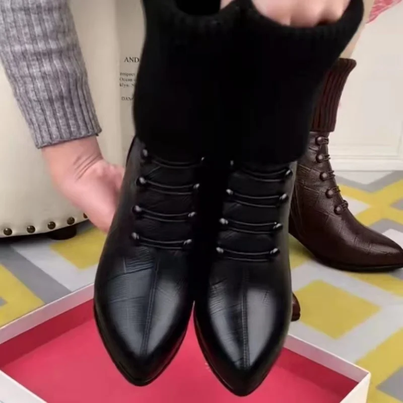 New Style Short Boots Women Stitching Knitted Stretch Boots Retro Martins Boots Women Socks Shoes Stretch All-match Thin Botas