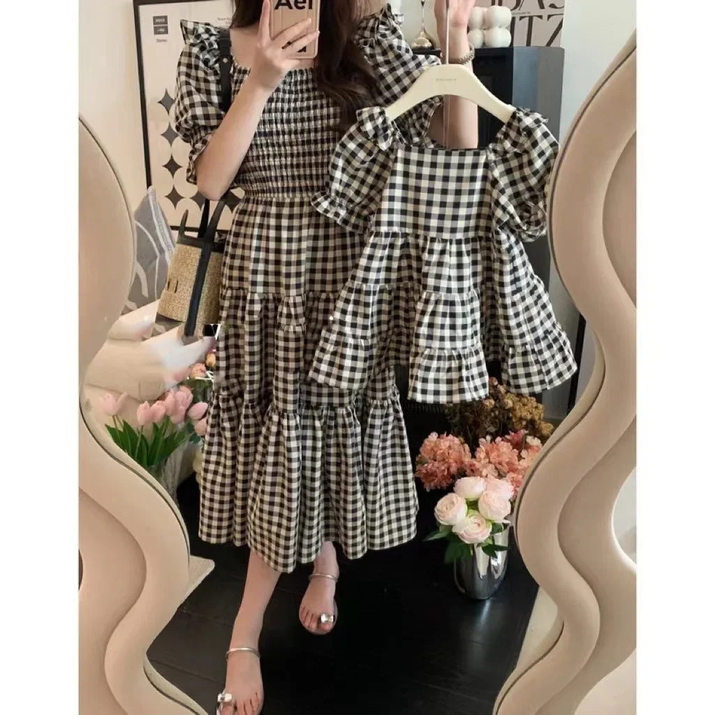 

Семейная Одинаковая одежда, летние клетчатые платья для мамы, детей, мамы, дочки, наряды для семейного образа, одежда для мамы и я, платье для девочек