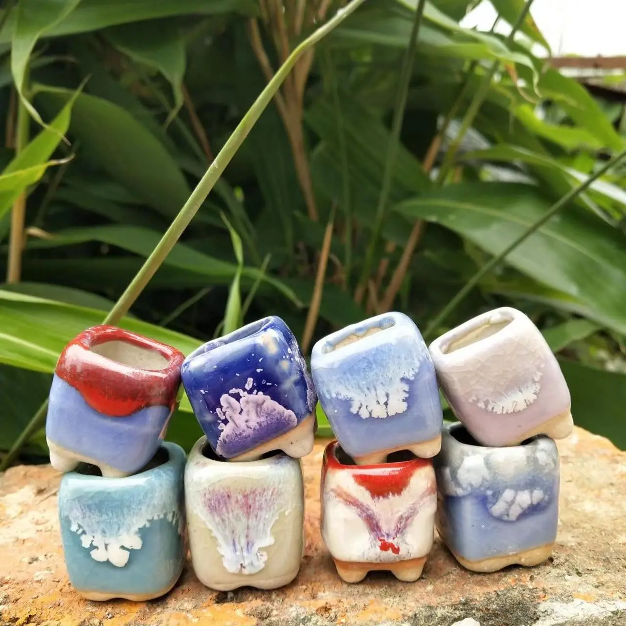 

Керамические мини-горшки для цветов