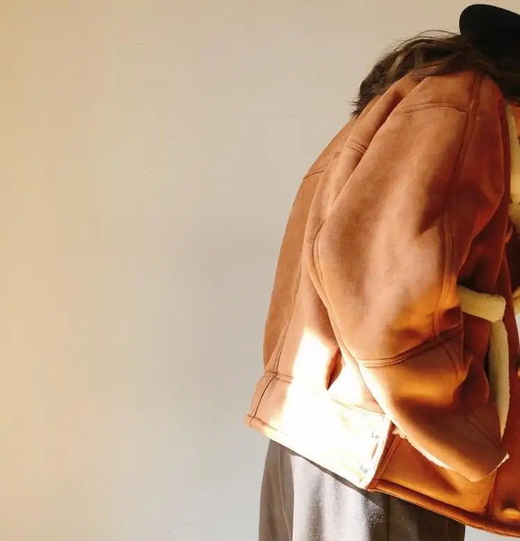 

Женская куртка осень-зима 2021, свободная и теплая меховая Слитная женская короткая куртка с лацканами