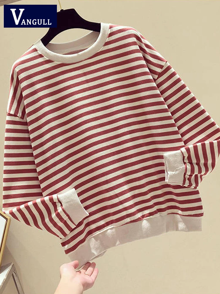 

Толстовка Женская трикотажная, с круглым вырезом и длинным рукавом