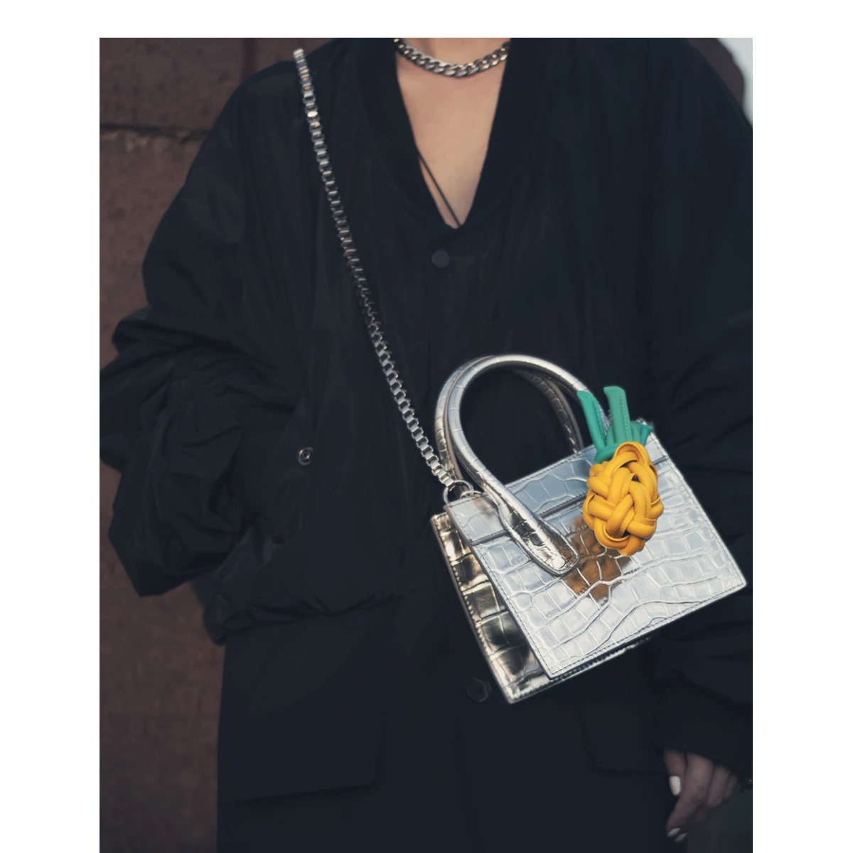 

New Fashion Personalized Messenger Bag Luxury Bright Silver Portable Shoulder Messenger Bag for Women Real Leather Handbag