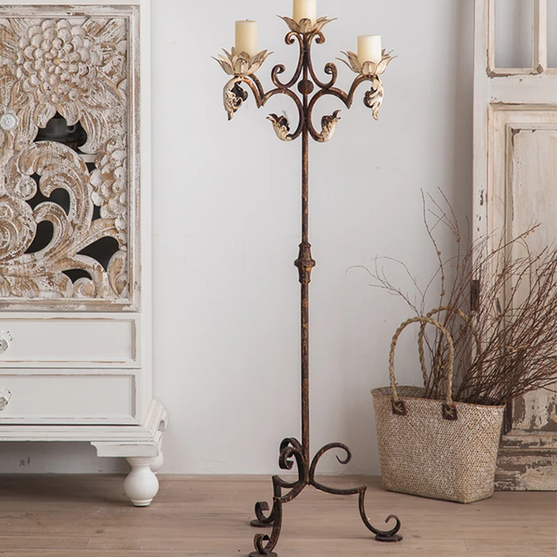 Metal Retro Pillar Nordic Tall Candle Holders Modern Rustic Portavelas Home Decorations Elegant