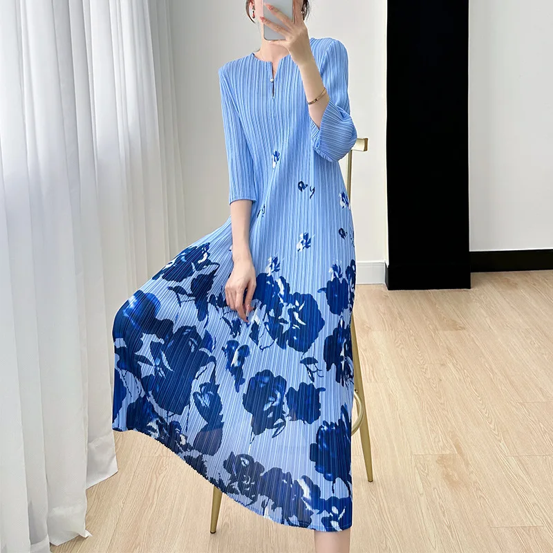 

Miyake Print Pleated Dress Women's Long Sleeveless V Neck Elegant Female 2023 Summer Temperament Holiday Party Dresses Women