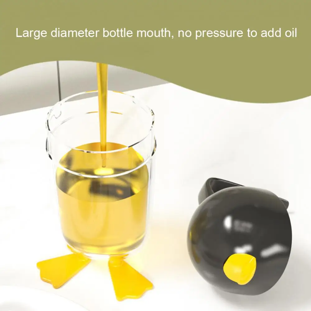 

Automatic Opening And Closing Oil Pot Quantitative Leak-proof Kitchen Oil Bottle Cooking Cute Seasoning Bottle Wholesale