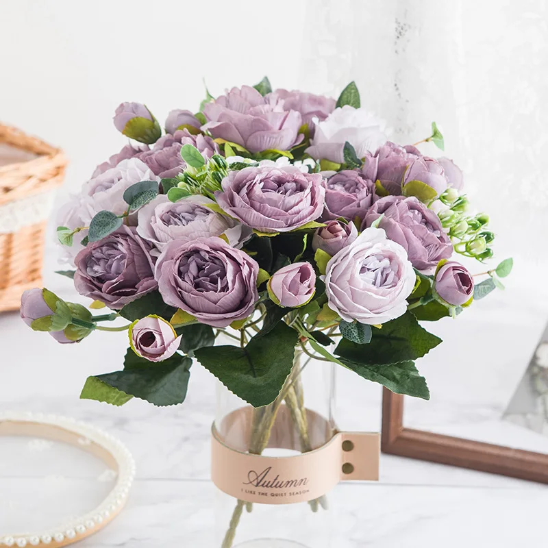 

Beautiful Artificial Flowers Roses with 3 Buds Silk Fake Flower for Wedding Home Living Room Table Decoration Wreath Accessories