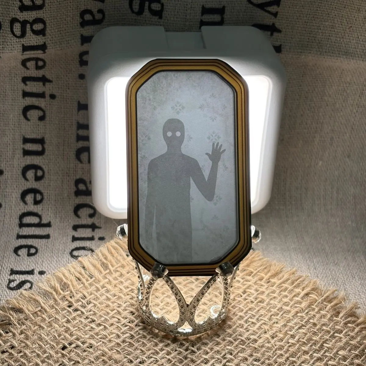 

Фигурки Rusty Lake Little Black
