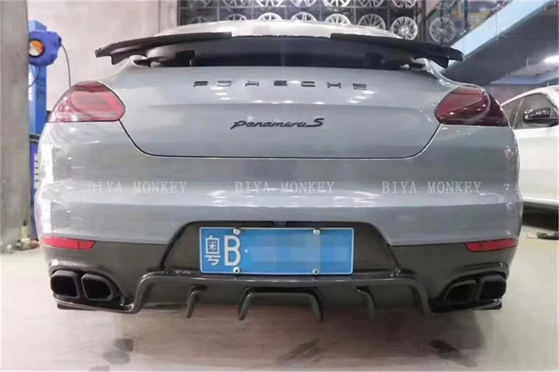 

Задний диффузор из углеродного волокна для Porsche Panamera 970,2 2014-2016
