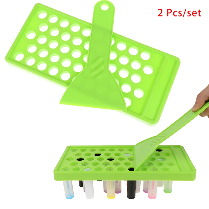 

DIY Green Lip Balm DIY Crafting Kit Lip Balm Pouring Tray & Spatula Set For lipgloss Tubes 2Pc/Set