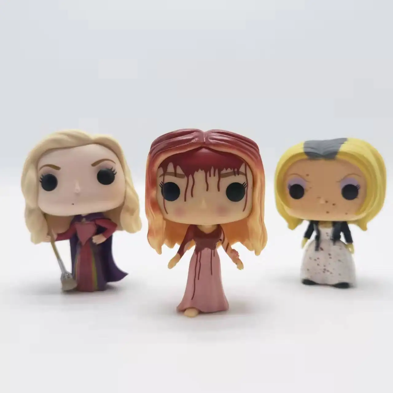 

Anime Terror Carrie Sarah Tiffany bleeding Vinyl Model Figure 10cm