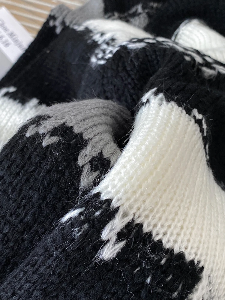 Женский черно-белый полосатый пуловер двухцветный рваный свитер Harajuku корейский