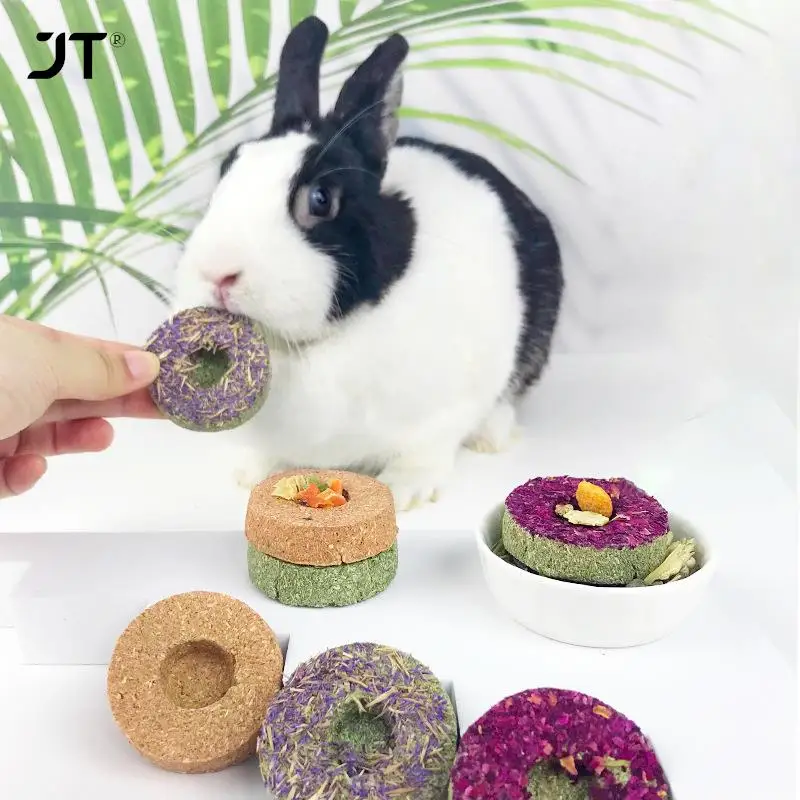 

2-5pcs Carrot Grass Cake Bunny Chew Toys Teeth Grinding Toy Rabbit Treats Clean Teeth For Rabbits Hamsters Chinchilla Guinea Pig