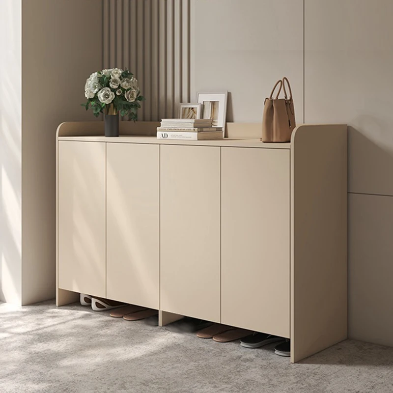 Запираемый шкаф для обуви замок с дверцей бытовой коридор лифт вход