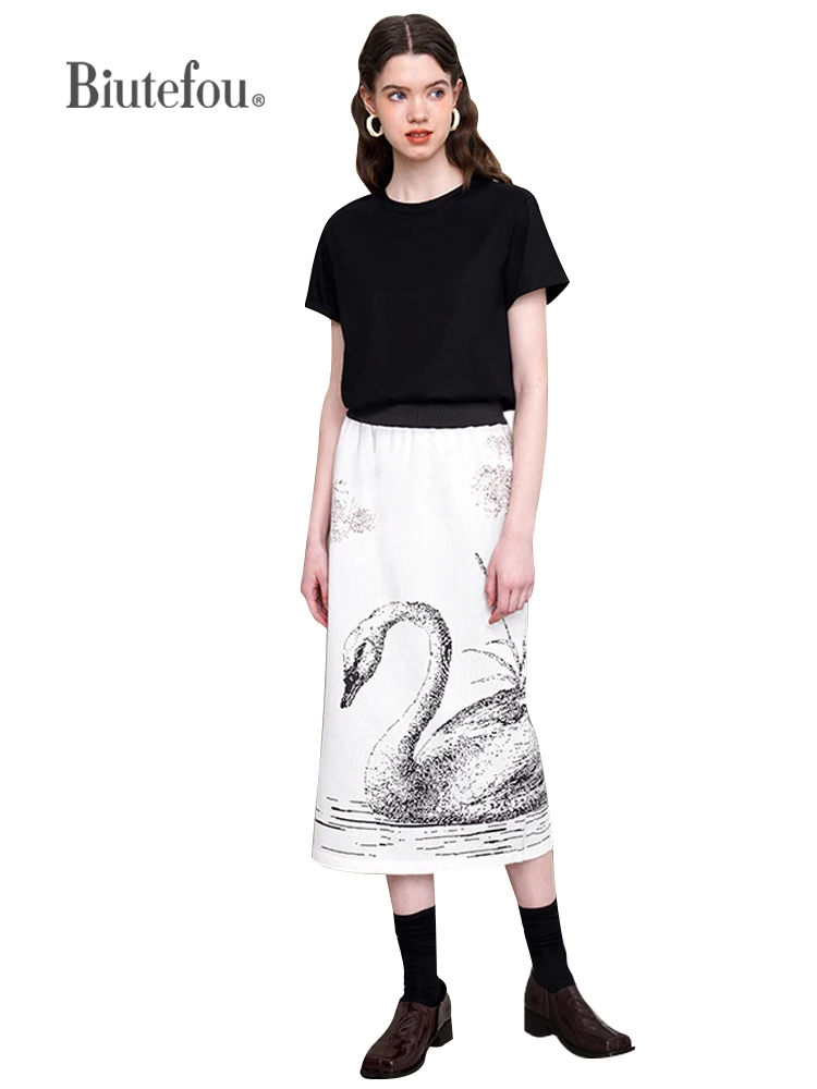 2023 Spring Women Hand-painted Swan Skirt