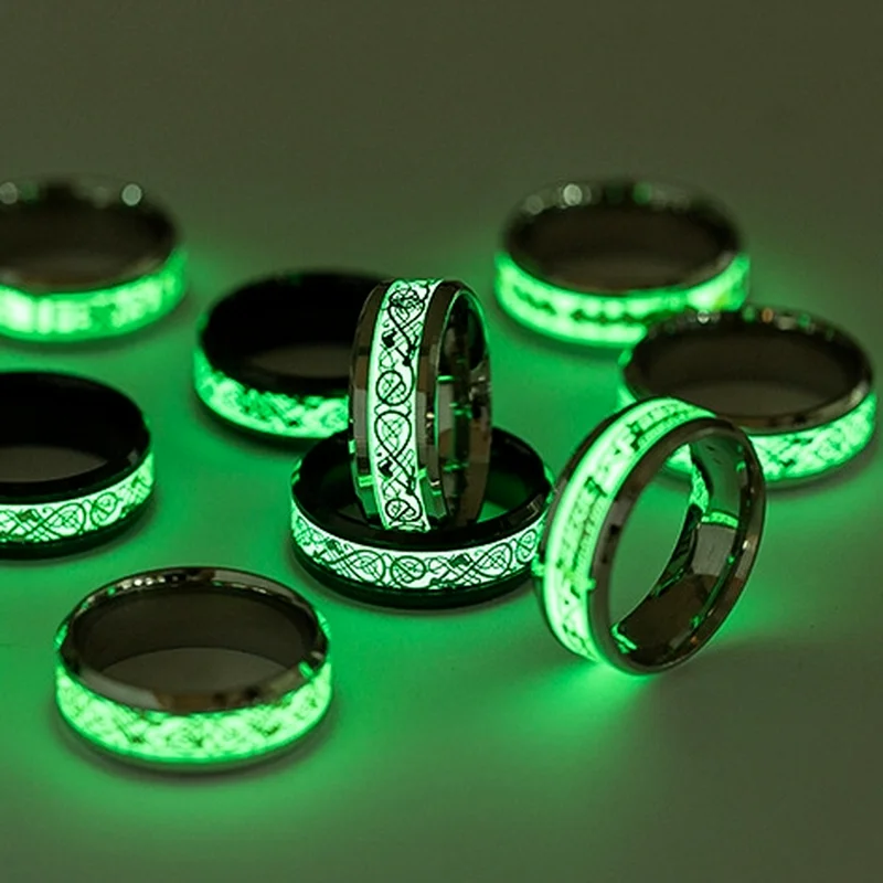 

Fashion Luminous Dragon Ring Love Heart Retro Stainless Steel Fluorescent Rings for Men Plus Couple Rings Luxury Jewelry Gifts