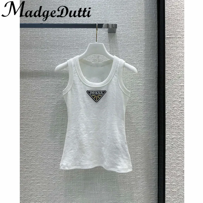 

12.3 MadgeDutti New Fashion Rivet Diamonds Triangle Decoration O-Neck Sleeveless Cotton Tank Top Women